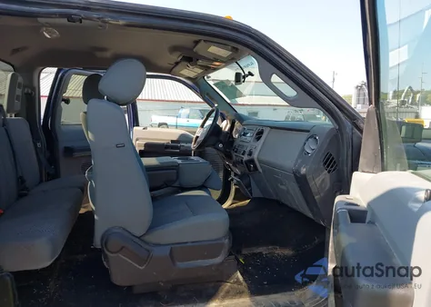 2014 Ford F-250 Xlt из США, поврежденный, VIN 1FT7X2B62EEB51648